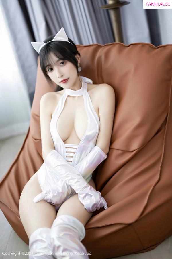 林星阑  [XiuRen]高清写真图 2024.04.17 No.8409 林星阑 美腿性感第15张图片